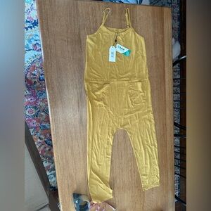 Universal Standard NWT yellow adjustable casual jumpsuit sz 4XS 0/00